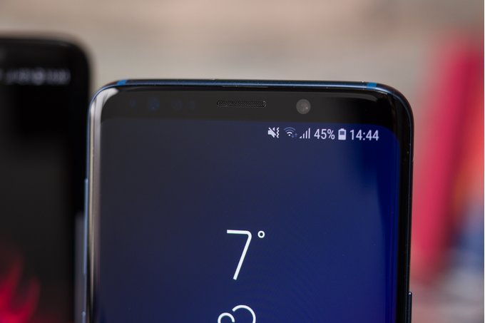 В Samsung создали олеофобное покрытие с возможностью самовосстановления В Samsung создали олеофобное покрытие с возможностью самовосстановления